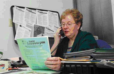 Extension Faculty Providing
Information via Hurricane Hotline