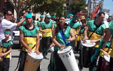 The 4-H Bloco Drum and Dance
Program in Action